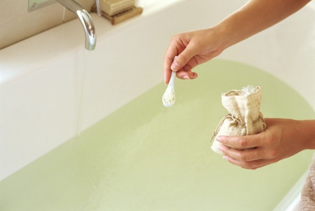 Banho de sal em casa para tratamento eficaz da osteocondrose cervical