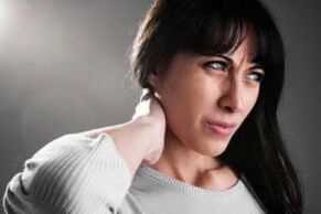 Osteocondrose cervical em uma mulher