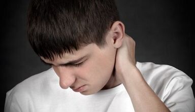 Como a osteocondrose cervical se manifesta nos homens