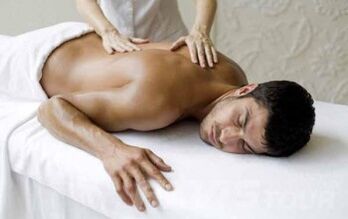 A massagem é um dos métodos de tratamento da osteocondrose cervical