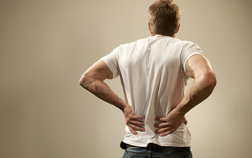 dor nas costas com osteocondrose